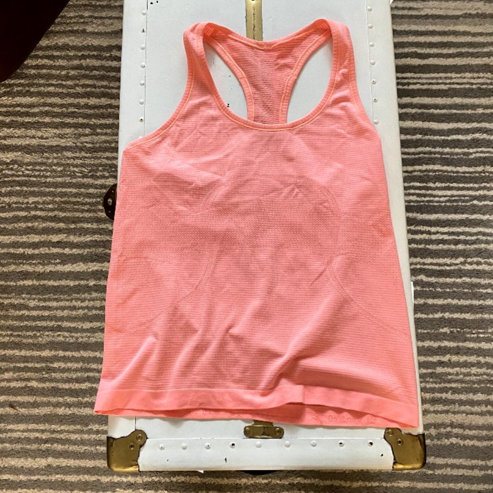 Racerback Lululemon Swiftly Tech Tank Top size 10